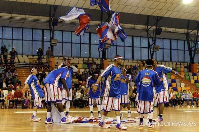 Los Harlem Globetrotters asombran al público conquense